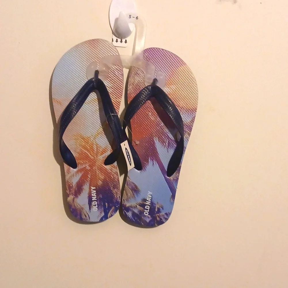 OLD NAVY‎ BOYS PALM TREE FLIP FLOPS 5-6